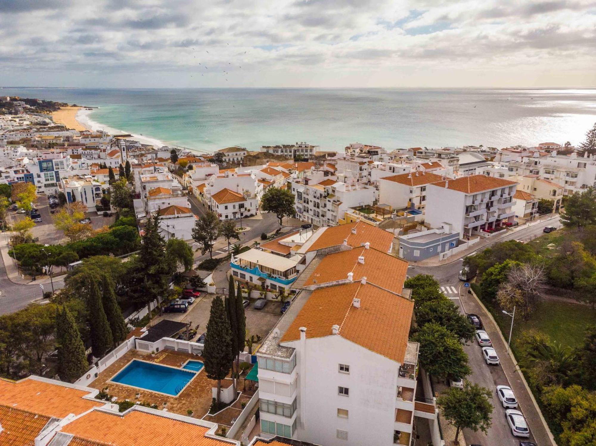 אלבופיירה Casa Santa Maria - Sea View - 500M From The Beach - Wifi מראה חיצוני תמונה